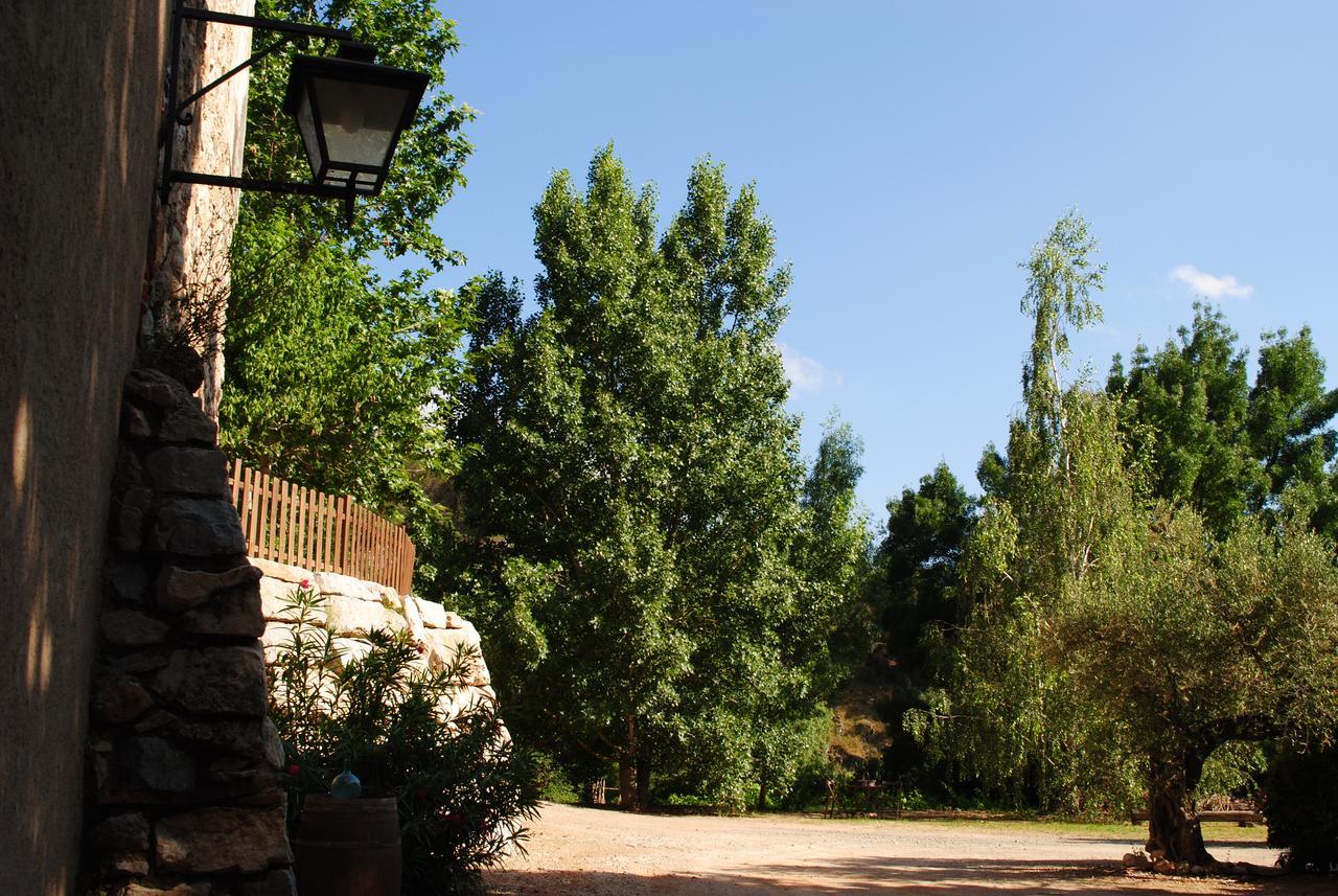 Masia El Carcaba - Moli Del Pont. Cornudella de Montsant Eksteriør billede